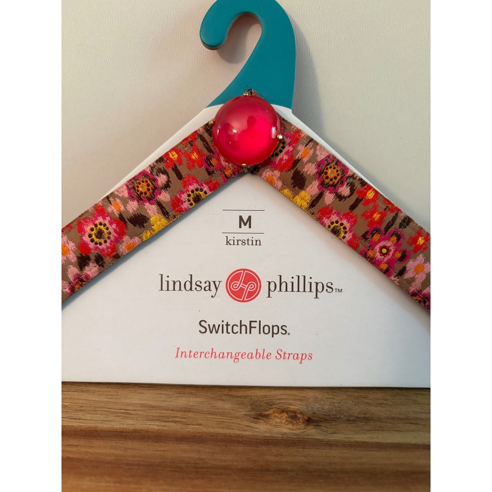 Lindsay Phillips Switch Flops Size Medium Kirstin Strap NEW